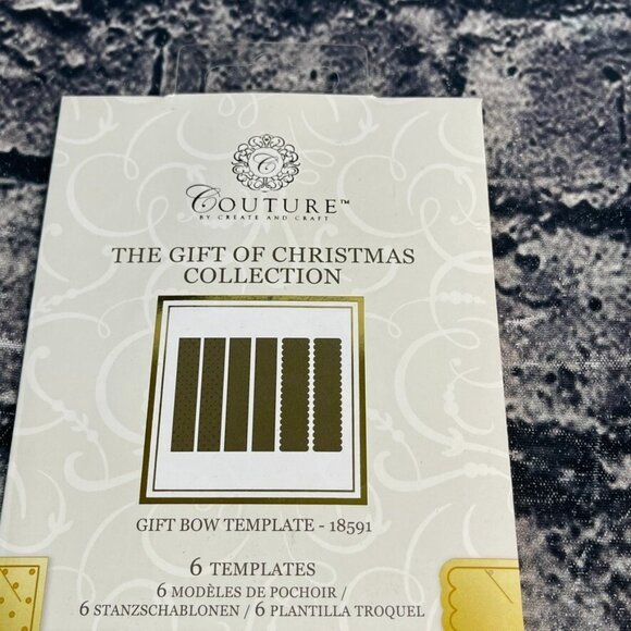 Couture Creations The Gift of Christmas GIFT BOW TEMPLATES Dies 18591 - Picture 2 of 6